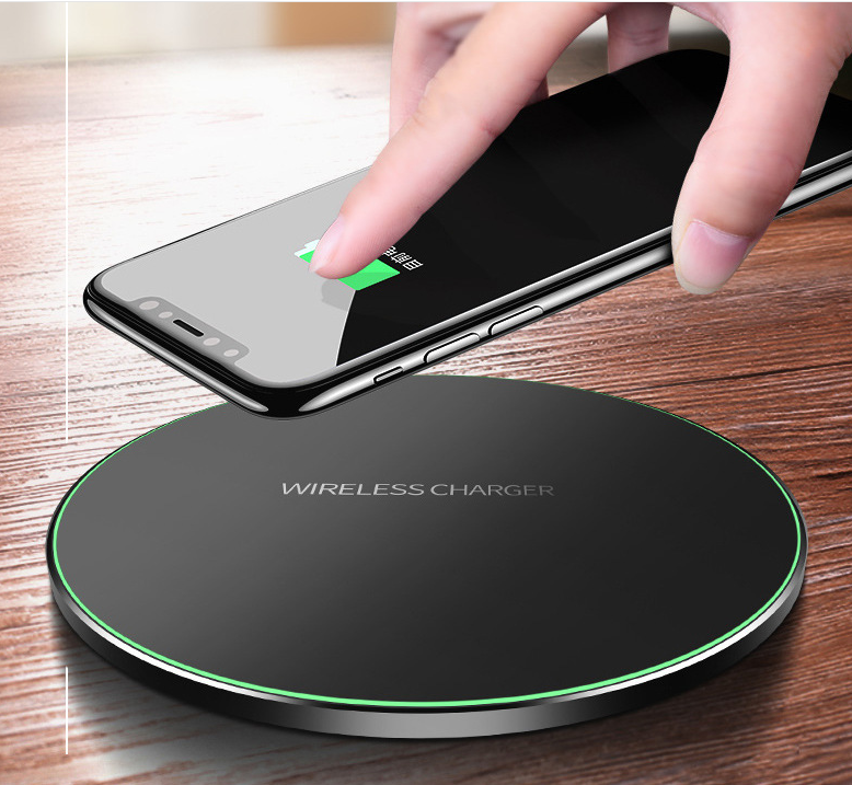 30W Wireless Charger Pad - GadgetHub